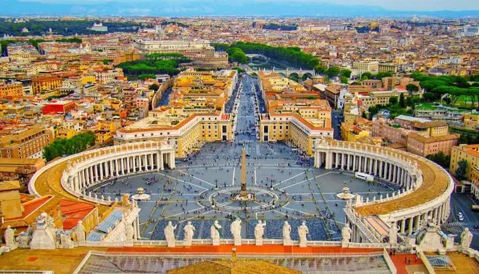 Day 12 All roads lead to Rome – the eternal city. Visit the world’s smallest country – the Vatican City. (which includes Vatican Museum, Sisitne Chapel & St. Peter’s Basilica)
